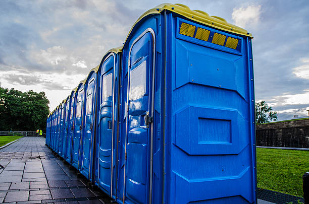 Best Portable restroom trailer rental  in Kentfield, CA